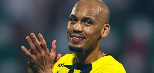 اتحاد جدة يخسر فابينيو أمام الشباب